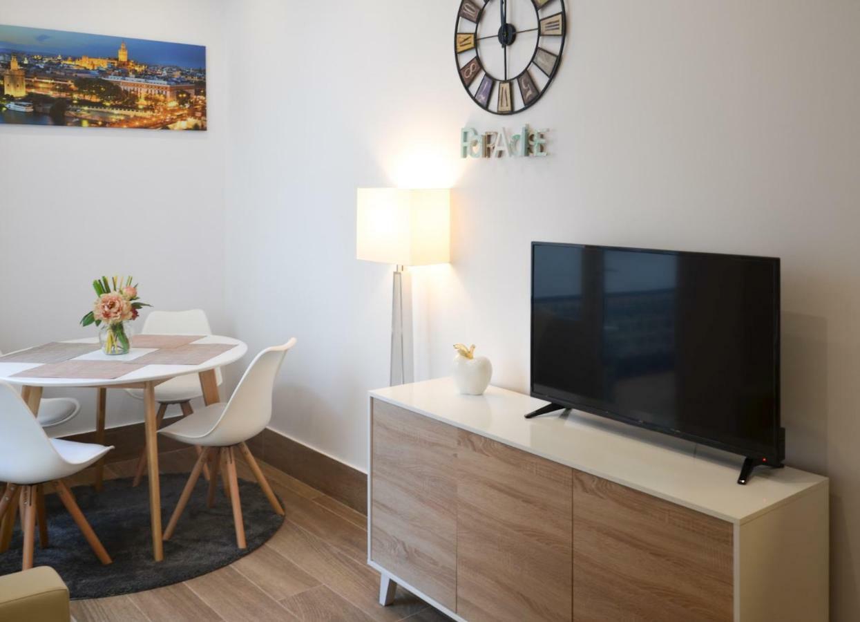 Apartamento San Jacinto III 塞维利亚 外观 照片