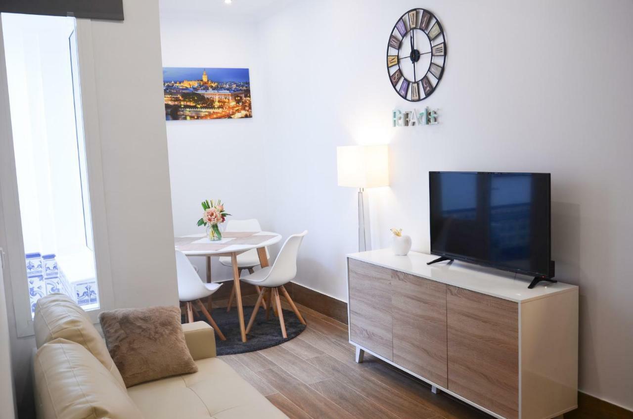 Apartamento San Jacinto III 塞维利亚 外观 照片